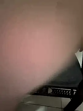Snapshot of VIC22SECRET chatting on 3, 5, 2026 VIC22SECRET online show from 3, 5, 2026