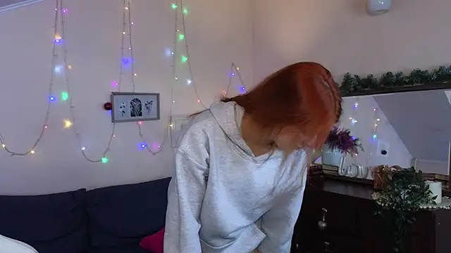 doll lesli online show from 4, 1, 2025