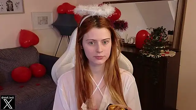 doll lesli online show from 15, 2, 2025