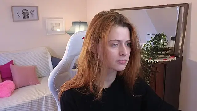 doll lesli online show from 19, 3, 2025