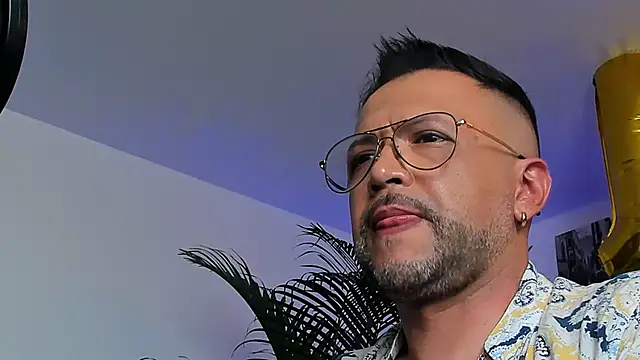 MrFrank tattoo online show from 15, 1, 2025