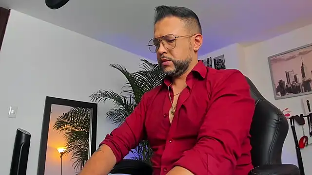 MrFrank tattoo online show from 26, 1, 2025