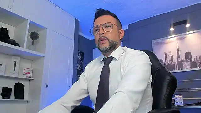 MrFrank tattoo online show from 10, 3, 2025