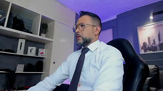 MrFrank tattoo online show from 17, 9, 2025