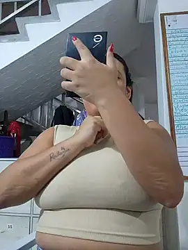 LizzRouse online show from 4, 11, 2025