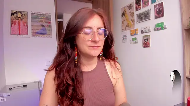 Snapshot of linda_giggle chatting on 2, 6, 2026 linda giggle online show from 2, 6, 2026