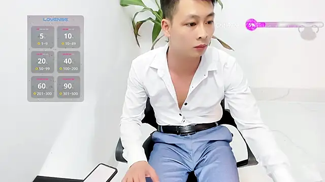 Snapshot of Naughty--asian chatting on 3, 2, 2025 Naughty--asian online show from 3, 2, 2025