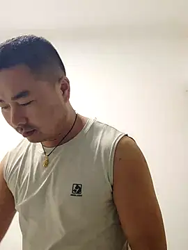 Snapshot of guozuo chatting on 12, 5, 2026 guozuo online show from 12, 5, 2026