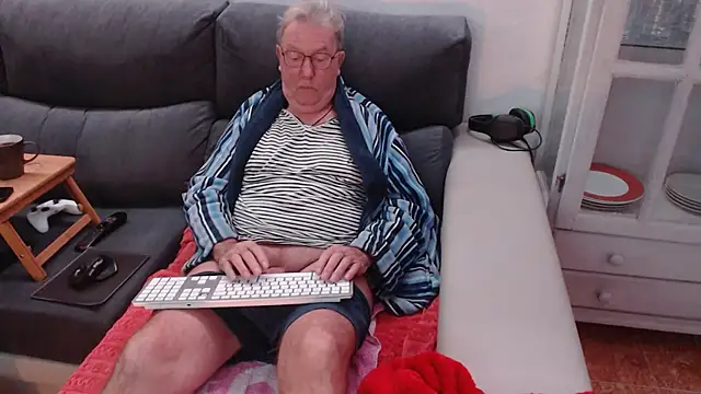 Nudelschwanz online show from 9, 2, 2025