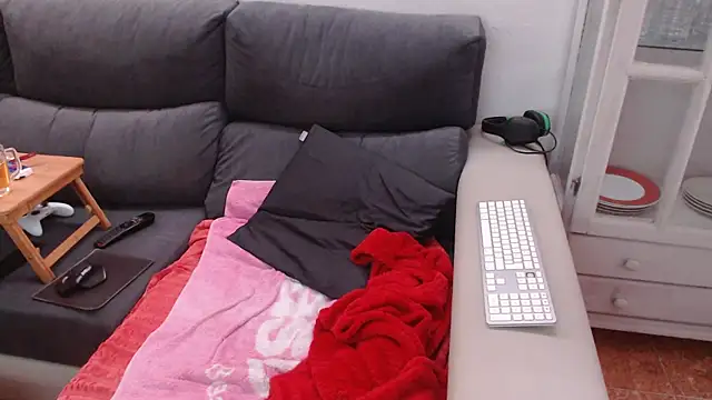 Nudelschwanz online show from 9, 2, 2025