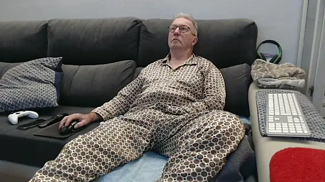 Nudelschwanz online show from 9, 2, 2026