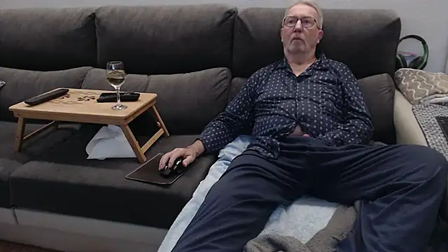 Nudelschwanz online show from 21, 2, 2026