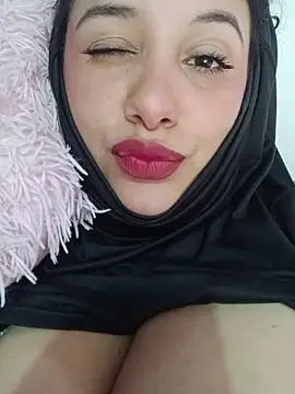 Deina bunny online show from 25, 5, 2026