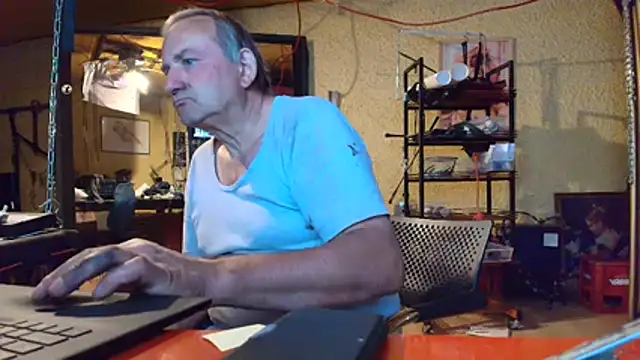 Snapshot of jeanlulu chatting on 21, 7, 2026 jeanlulu online show from 21, 7, 2026