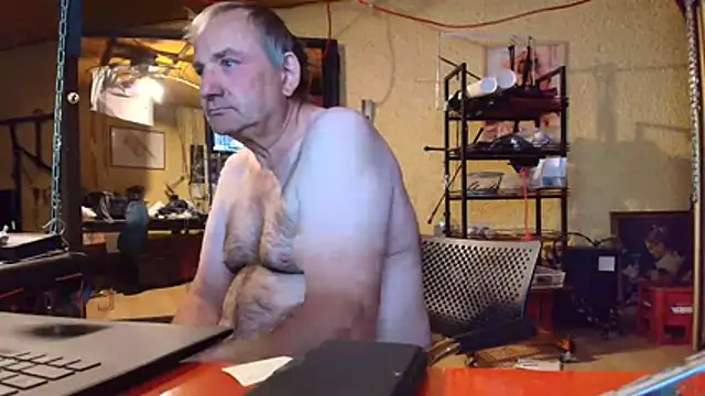 Snapshot of jeanlulu chatting on 21, 7, 2026 jeanlulu online show from 21, 7, 2026