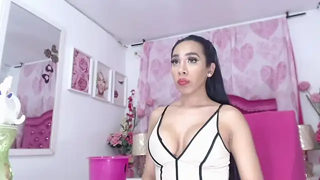 Divaxhermosa online show from 23, 1, 2025