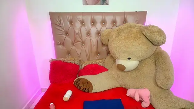 Ginna doll online show from 2, 3, 2025