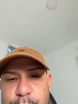 Snapshot of nicolas_cox chatting on 21, 3, 2026 nicolas cox online show from 21, 3, 2026