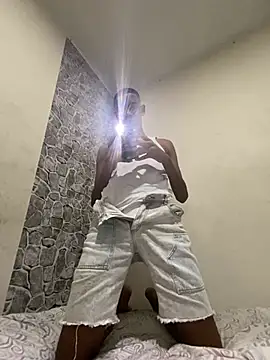 Snapshot of tonny_sexxxx chatting on 27, 7, 2026 tonny sexxxx online show from 27, 7, 2026