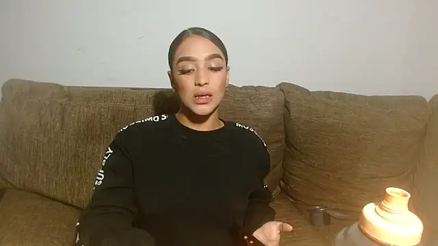 GiltRosebush online show from 24, 2, 2026