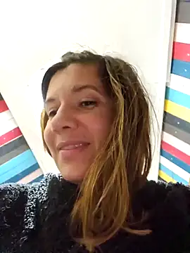 Lina lou4 online show from 2, 2, 2025