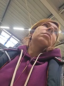 Lina lou4 online show from 5, 12, 2025