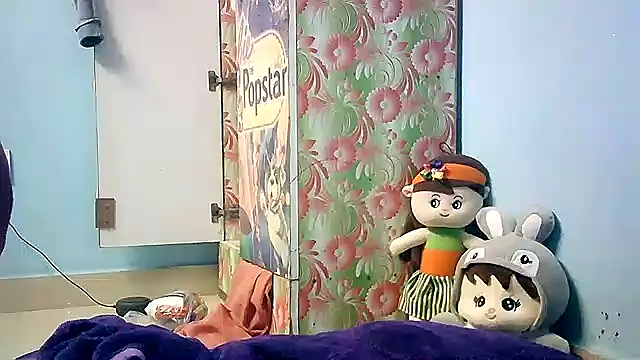 lovelydesi21 online show from 12, 1, 2025