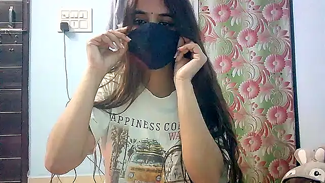 lovelydesi21 online show from 12, 1, 2025