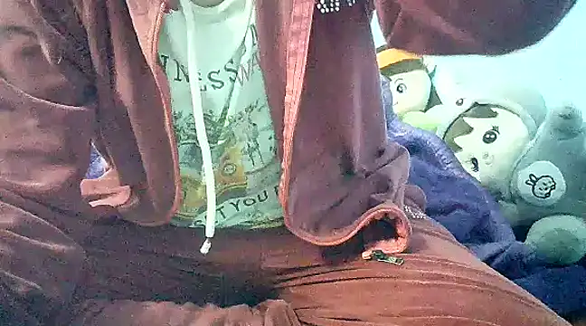 lovelydesi21 online show from 13, 1, 2025