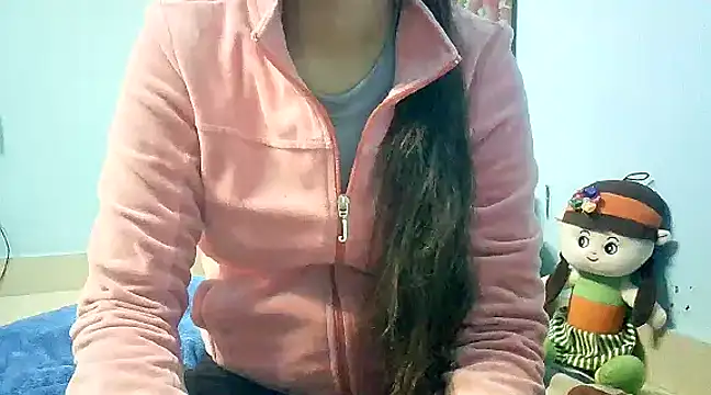 lovelydesi21 online show from 14, 1, 2025