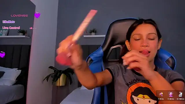 cora 22 online show from 30, 10, 2025