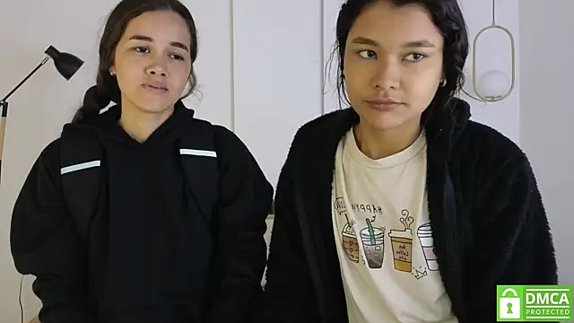 sexychanell 18 online show from 17, 12, 2025