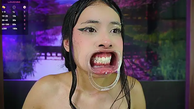 miss  maria online show from 17, 1, 2025