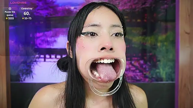 miss  maria online show from 1, 2, 2025