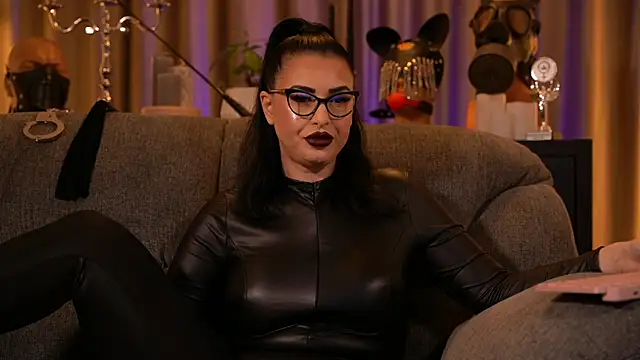 kelly kent online show from 10, 11, 2025