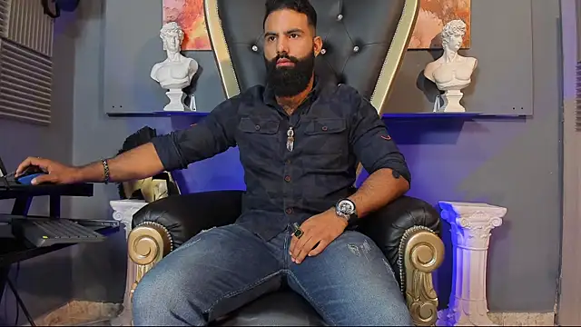 Snapshot of BeardAndrew chatting on 11, 12, 2024 BeardAndrew online show from 11, 12, 2024