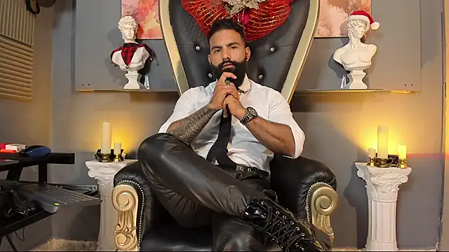 Snapshot of BeardAndrew chatting on 20, 12, 2024 BeardAndrew online show from 20, 12, 2024
