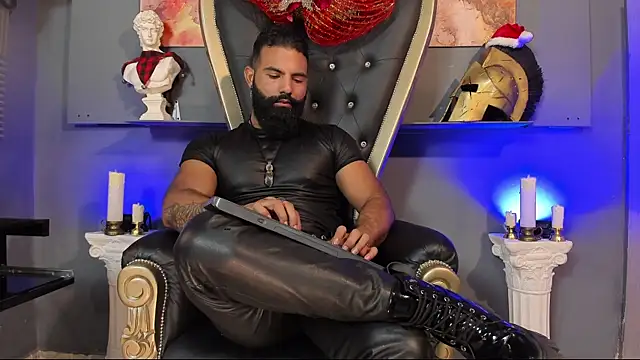Snapshot of BeardAndrew chatting on 28, 12, 2024 BeardAndrew online show from 28, 12, 2024