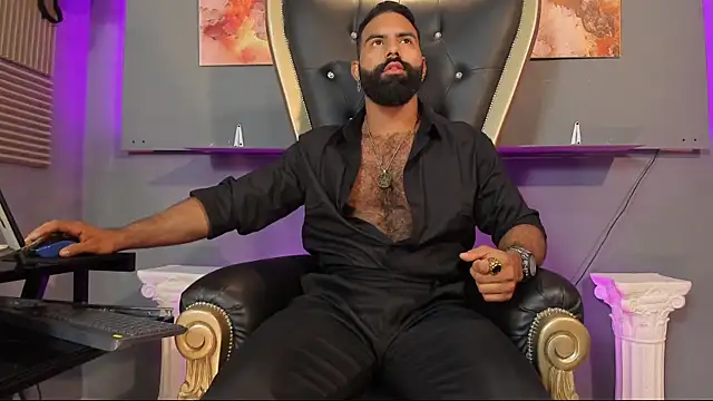 Snapshot of BeardAndrew chatting on 11, 1, 2025 BeardAndrew online show from 11, 1, 2025