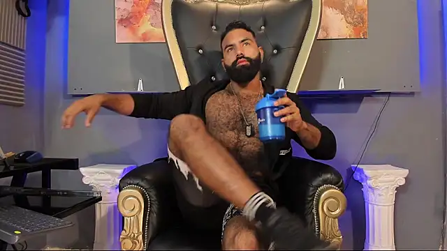 Snapshot of BeardAndrew chatting on 15, 1, 2025 BeardAndrew online show from 15, 1, 2025