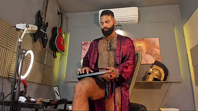Snapshot of BeardAndrew chatting on 18, 1, 2025 BeardAndrew online show from 18, 1, 2025