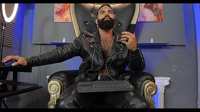 Snapshot of BeardAndrew chatting on 12, 3, 2025 BeardAndrew online show from 12, 3, 2025