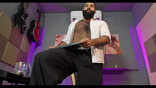 Snapshot of BeardAndrew chatting on 20, 3, 2025 BeardAndrew online show from 20, 3, 2025
