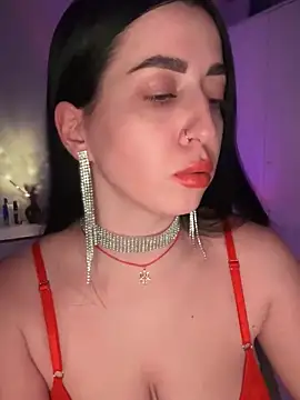 Emylia online show from 31, 12, 2024