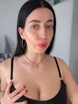 Emylia online show from 18, 1, 2025