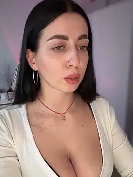 Emylia online show from 25, 1, 2025
