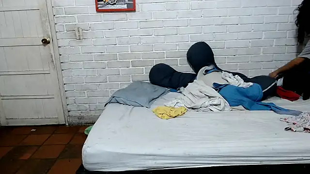 valeriaswang Lucas online show from 24, 2, 2026