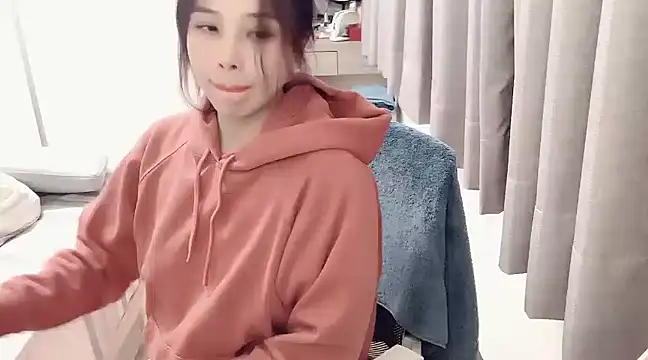 tw yaya online show from 14, 12, 2024