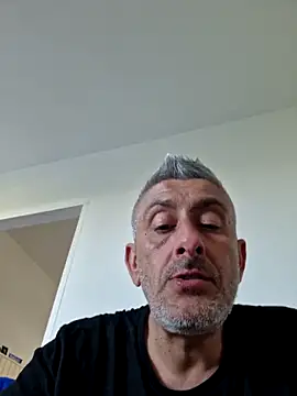 Snapshot of cuci45 chatting on 3, 5, 2026 cuci45 online show from 3, 5, 2026