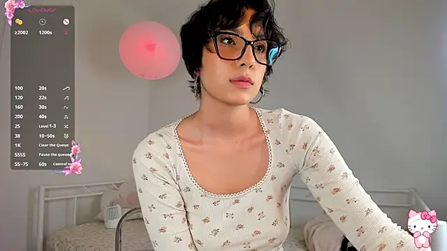 aurora xoxo online show from 9, 10, 2025